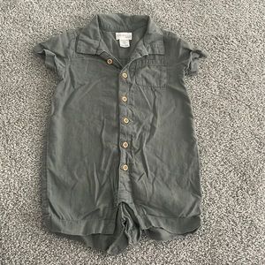 Baby olive green linen collard romper. Size 24 months